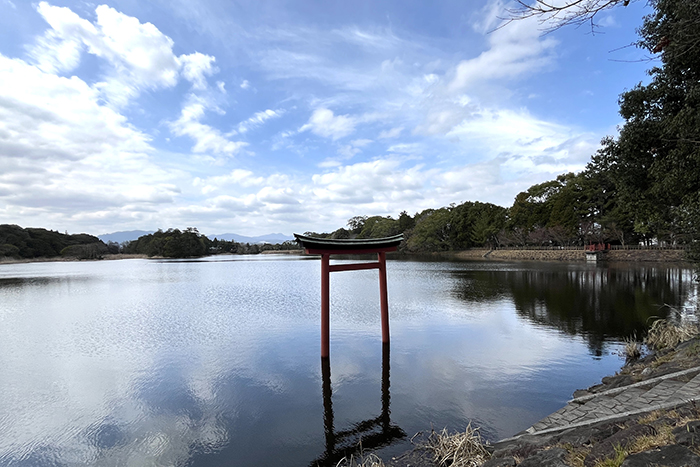 薦神社05