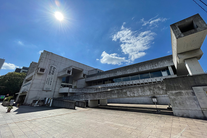 建築界のノーベル賞 を受賞した 磯崎新氏が設計 大分市の複合文化施設 アートプラザ 大分のエリア情報 別大興産大分 賃貸